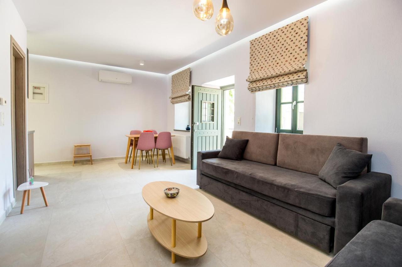 Oikos Daretsou Apartment Theologos  Luaran gambar