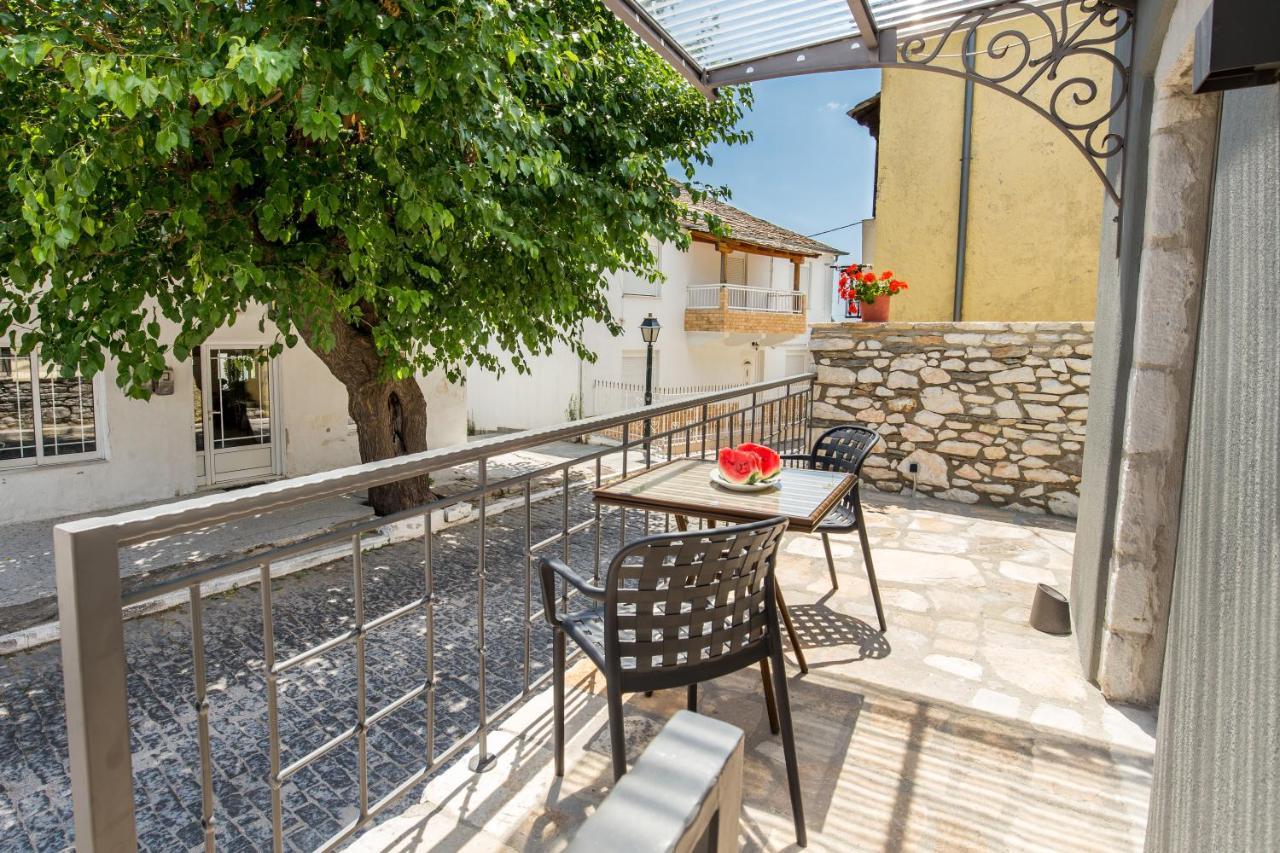 Oikos Daretsou Apartment Theologos  Luaran gambar